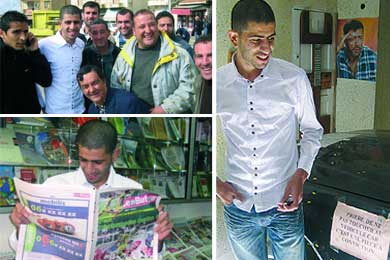 JSK - Rabie Meftah en p�lerinage chez Matoub Loun�s�C'est lui la Kabylie�